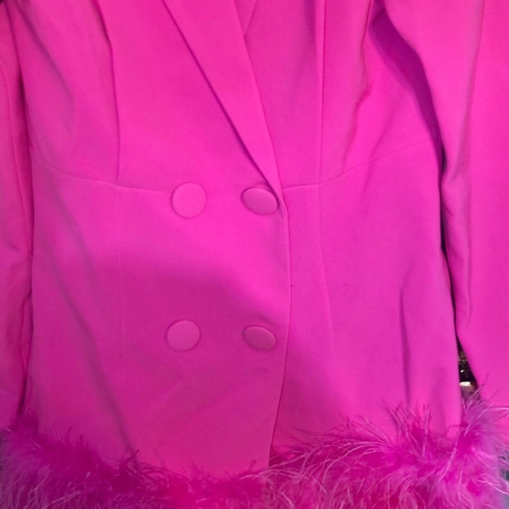 “BARBIE FEATHERED” Pink Gorgeous Double Breasted Blazer, Ostrich TAIL - Picture 9 of 12